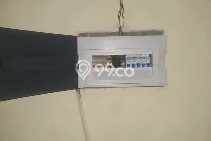 Unit Ruko Paling Strategis di Pluit Jakarta Utara dengan LB 212m2 Unit Ruko Paling Strategis di Pluit Jakarta Utara dengan LB 212m2