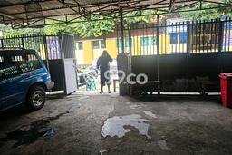 Rumah Mewah LB 250m2 Siap Pakai Desain Elegan di Pulomas, Jakarta Timur Rumah Mewah LB 250m2 Siap Pakai Desain Elegan di Pulomas, Jakarta Timur