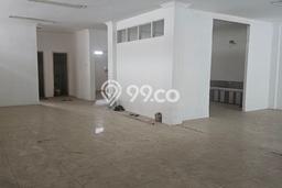 Gudang For Rent di Kelapa Gading, Luas 500m², Lokasi Premium, Ready Usaha Gudang For Rent di Kelapa Gading, Luas 500m², Lokasi Premium, Ready Usaha