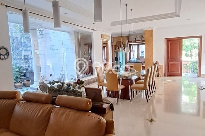 Hunian Eksklusif Dijual LT 552m2 di Kelapa Gading, Jakarta Utara Hunian Eksklusif Dijual LT 552m2 di Kelapa Gading, Jakarta Utara