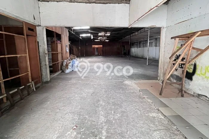 For Rent Gudang Premium di , Luas 750m2m², Lokasi Ramai For Rent Gudang Premium di , Luas 750m2m², Lokasi Ramai