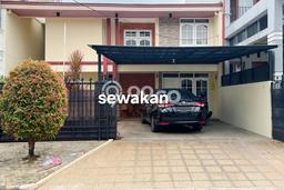 Lokasi strategis! Rumah siap huni disewakan di Bintaro LB 300m2 Lokasi strategis! Rumah siap huni disewakan di Bintaro LB 300m2