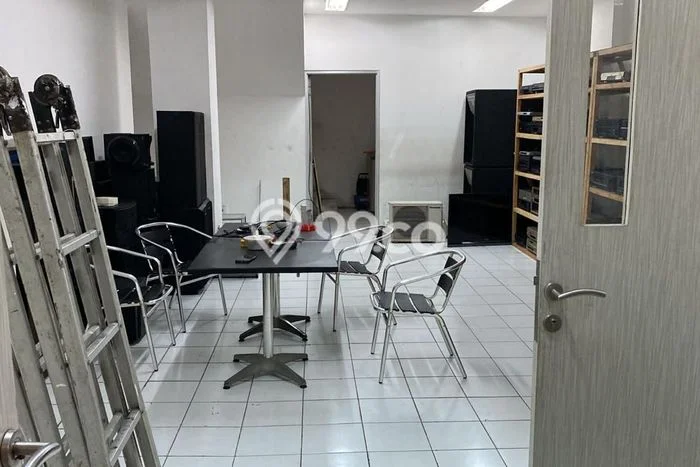 AREA BERKEMBANG! Ruko Disewakan di Tanjung Priok, Luas 945m², Ready Bisnis AREA BERKEMBANG! Ruko Disewakan di Tanjung Priok, Luas 945m², Ready Bisnis