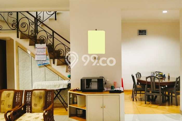 Siap Huni Rumah Mewah 3 Kamar di Kelapa Gading Dekat ke Mana Pun Siap Huni Rumah Mewah 3 Kamar di Kelapa Gading Dekat ke Mana Pun