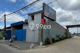 LOKASI BISNIS! Gudang For Rent Kawasan Cikupa, Luas 450m², Jalan Strategis LOKASI BISNIS! Gudang For Rent Kawasan Cikupa, Luas 450m², Jalan Strategis