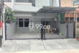 LOKASI STRATEGIS! Rumah di Kelapa Gading, Dekat Stasiun, 3 KT, LT 120m² LB 150m² LOKASI STRATEGIS! Rumah di Kelapa Gading, Dekat Stasiun, 3 KT, LT 120m² LB 150m²