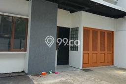 Sewa Rumah Murah di Rawamangun Jakarta Timur Punya 5 Kamar Tidur Sewa Rumah Murah di Rawamangun Jakarta Timur Punya 5 Kamar Tidur
