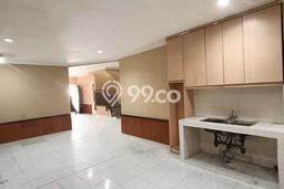 Rumah Kontrakan Jakarta Utara LT 360m2 LB 600m2 Kawasan Pluit Rumah Kontrakan Jakarta Utara LT 360m2 LB 600m2 Kawasan Pluit