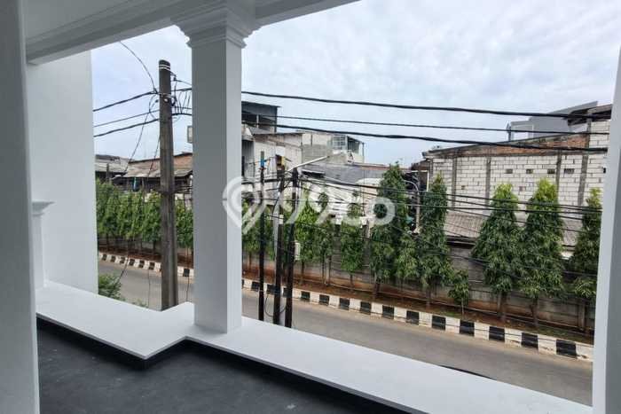 Rumah Elit Modern Tanpa Renovasi di Sunter Jakarta Utara Rumah Elit Modern Tanpa Renovasi di Sunter Jakarta Utara