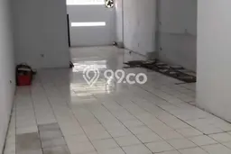 Ruko Disewa di Jakarta Timur dengan LB 167m2 Area Komersial Ramai Ruko Disewa di Jakarta Timur dengan LB 167m2 Area Komersial Ramai