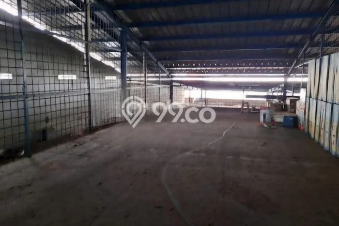 Unit Gudang Disewakan di Kalimalang di Area Ramai & Strategis Unit Gudang Disewakan di Kalimalang di Area Ramai & Strategis
