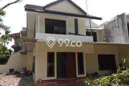 Rumah Bagus Siap Pakai Di Kelapa Gading Luas 250m2 Lokasi Strategis Rumah Bagus Siap Pakai Di Kelapa Gading Luas 250m2 Lokasi Strategis