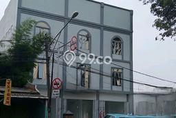 Area Strategis! Disewakan Ruko Lokasi Pasar Rebo, Jakarta Timur Cocok untuk Bisnis Area Strategis! Disewakan Ruko Lokasi Pasar Rebo, Jakarta Timur Cocok untuk Bisnis