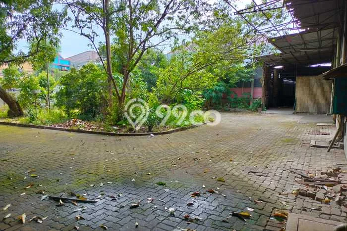 Unit Gudang Paling Strategis di Pasar Rebo Jakarta Timur dengan LB 1000m2 Unit Gudang Paling Strategis di Pasar Rebo Jakarta Timur dengan LB 1000m2