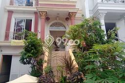 Disewakan! Rumah 5 Kamar Tidur &
4 Kamar Mandi di Pantai Indah Kapuk, Jakarta Utara Disewakan! Rumah 5 Kamar Tidur &
4 Kamar Mandi di Pantai Indah Kapuk, Jakarta Utara