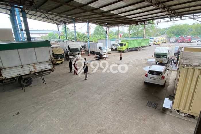 Unit Gudang Dijual di Bekasi LT 4480m2 & LB 2700m2 Unit Gudang Dijual di Bekasi LT 4480m2 & LB 2700m2