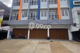 LOKASI BISNIS! Ruko For Rent di Kelapa Gading, Luas 900m², Jalan Utama LOKASI BISNIS! Ruko For Rent di Kelapa Gading, Luas 900m², Jalan Utama
