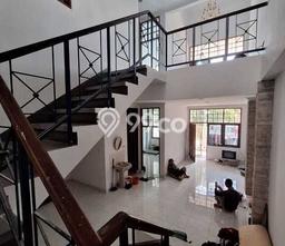 Rumah Nyaman di Kelapa Gading, 4 KT, Lokasi Strategis Rumah Nyaman di Kelapa Gading, 4 KT, Lokasi Strategis