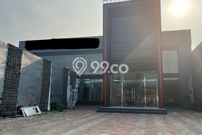 AREA BISNIS! Komersial di Kelapa Dua, Luas 650m², Akses Utama AREA BISNIS! Komersial di Kelapa Dua, Luas 650m², Akses Utama