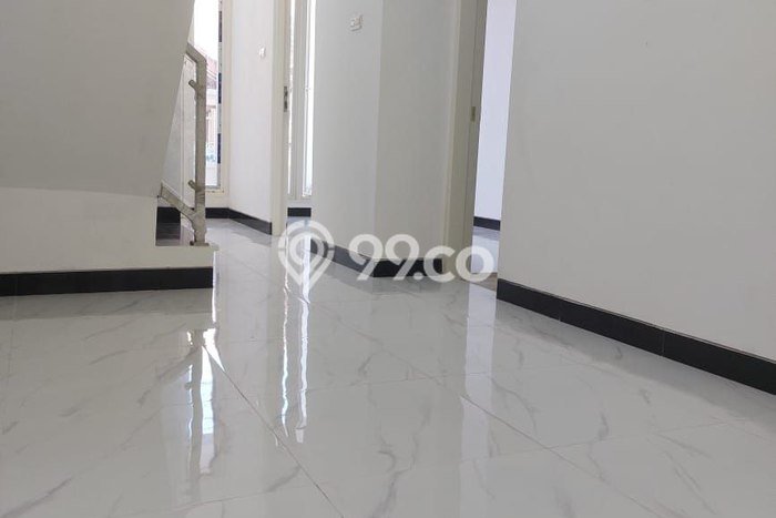 Dijual Cepat Rumah Favorit Siap Huni LB 120m2 di Mulyorejo, Surabaya Dijual Cepat Rumah Favorit Siap Huni LB 120m2 di Mulyorejo, Surabaya