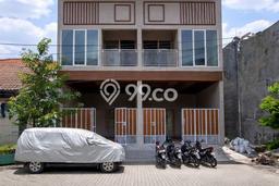Dijual Cepat Rumah Bagus Siap Huni LB 125m2 di Wiyung, Surabaya Dijual Cepat Rumah Bagus Siap Huni LB 125m2 di Wiyung, Surabaya
