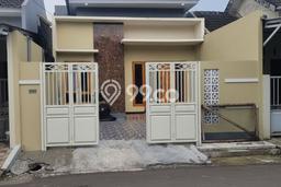 Rumah Strategis Minimalis Lb 80m2 di Wiyung, Surabaya Rumah Strategis Minimalis Lb 80m2 di Wiyung, Surabaya