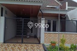 Hunian Cantik Modern Lb 120m2 di Wiyung, Surabaya Hunian Cantik Modern Lb 120m2 di Wiyung, Surabaya