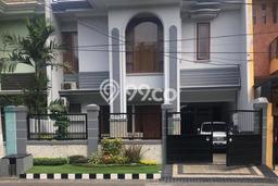 For Sale Rumah Elit Exclusive di Wiyung, Surabaya For Sale Rumah Elit Exclusive di Wiyung, Surabaya