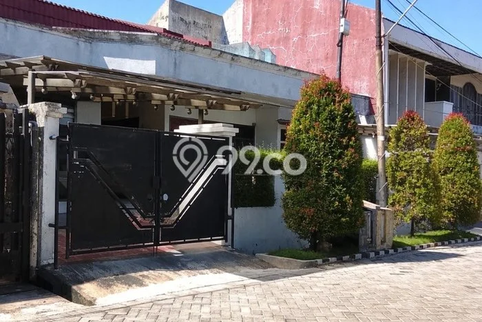 Ready to Use! Premium House LT 450m2 Desain Elegan di kertajaya Ready to Use! Premium House LT 450m2 Desain Elegan di kertajaya