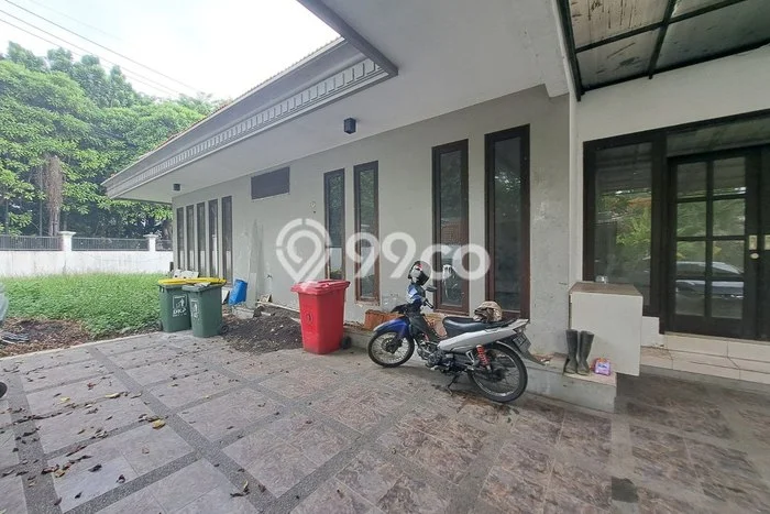 Disewakan Hunian Konsep Modern di Tambaksari Surabaya dengan 4 KT Disewakan Hunian Konsep Modern di Tambaksari Surabaya dengan 4 KT