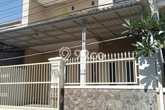 Rumah Kost Dijual di Mulyorejo, Surabaya, 10 KT, 10 KM, Bangunan 200m2 Rumah Kost Dijual di Mulyorejo, Surabaya, 10 KT, 10 KM, Bangunan 200m2
