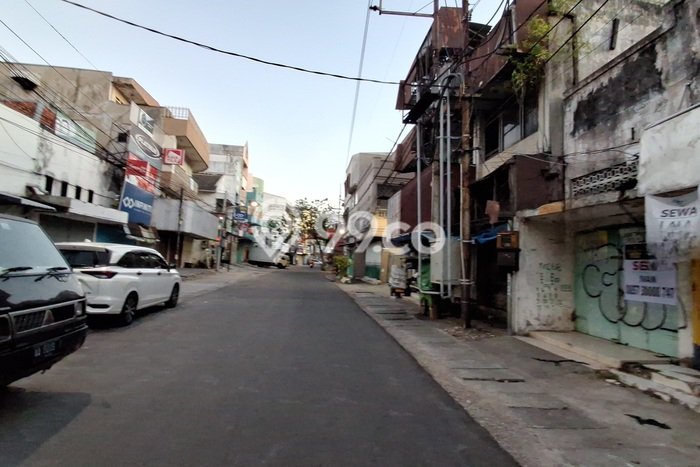 Unit Gudang Disewakan di Surabaya Kota di Area Ramai & Strategis Unit Gudang Disewakan di Surabaya Kota di Area Ramai & Strategis