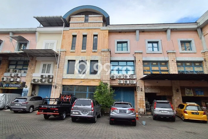 Ruko Dijual di Prime Area Surabaya Luas 135m2 Ruko Dijual di Prime Area Surabaya Luas 135m2