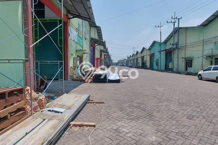 Area Strategis! Disewakan Gudang Lokasi Buduran, Sidoarjo Cocok untuk Bisnis Area Strategis! Disewakan Gudang Lokasi Buduran, Sidoarjo Cocok untuk Bisnis