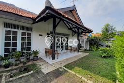 Dijual Rumah Luas Elegan Dengan View Cantik di Pondok Labu, Jakarta Selatan Dijual Rumah Luas Elegan Dengan View Cantik di Pondok Labu, Jakarta Selatan