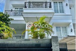 Dijual Rumah Mewah Exclusive di Kebayoran Baru, Jakarta Selatan Dijual Rumah Mewah Exclusive di Kebayoran Baru, Jakarta Selatan