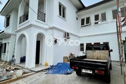 Jual Rumah Luas Megah Dengan View Cantik di Kemang, Jakarta Selatan Jual Rumah Luas Megah Dengan View Cantik di Kemang, Jakarta Selatan