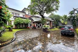 Hunian Elit LB 1200m2 Siap Huni Desain Elegan di Duren Tiga, Jakarta Selatan Hunian Elit LB 1200m2 Siap Huni Desain Elegan di Duren Tiga, Jakarta Selatan