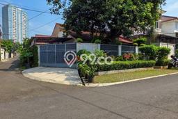 Dijual Rumah Premium dengan Fasilitas Sekitar Komplit di Kebayoran Baru, Jakarta Selatan Dijual Rumah Premium dengan Fasilitas Sekitar Komplit di Kebayoran Baru, Jakarta Selatan