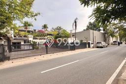 For Sale Hunian Elegan Cozy di Jakarta Selatan For Sale Hunian Elegan Cozy di Jakarta Selatan
