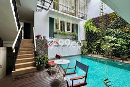 Rumah Luxury Modern Siap Huni di Kemang Jakarta Selatan Rumah Luxury Modern Siap Huni di Kemang Jakarta Selatan