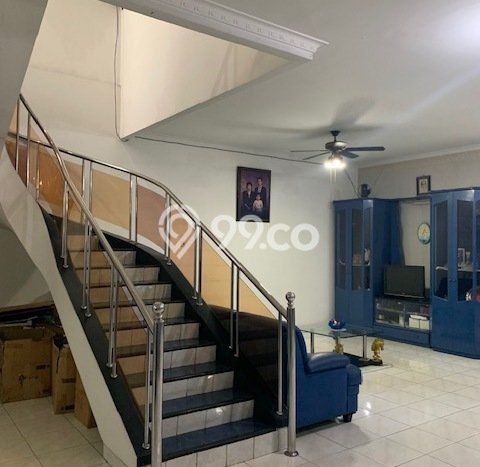 Rumah Luxury Modern Tanpa Renovasi di Puri Indah Jakarta Barat Rumah Luxury Modern Tanpa Renovasi di Puri Indah Jakarta Barat