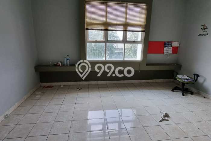 Ruko Bagus Dijual LB 320m2 Lokasi Strategis Jakarta Selatan Area Cocok untuk Berbisnis Ruko Bagus Dijual LB 320m2 Lokasi Strategis Jakarta Selatan Area Cocok untuk Berbisnis