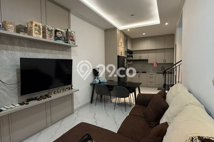 Jual Rumah Strategis Bagus Punya 3 KT di Serpong Utara Tangerang Selatan SHM Jual Rumah Strategis Bagus Punya 3 KT di Serpong Utara Tangerang Selatan SHM