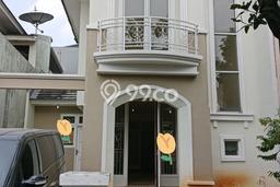 Jarang Ada! Rumah Kontrakan 4 Kamar Nyaman Siap Huni Gading Serpong Jarang Ada! Rumah Kontrakan 4 Kamar Nyaman Siap Huni Gading Serpong