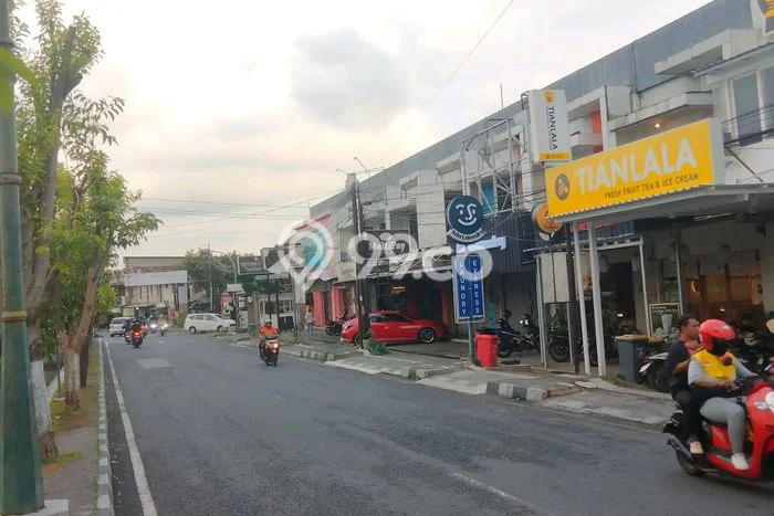 Ruko Premium Kawasan , Luas 90m2m², Pusat Niaga Ruko Premium Kawasan , Luas 90m2m², Pusat Niaga