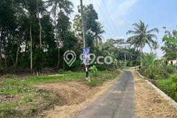 Tanah Dijual Lokasi Minggir, Sleman dengan Luas Tanah 90m2 dan Status SHM Tanah Dijual Lokasi Minggir, Sleman dengan Luas Tanah 90m2 dan Status SHM