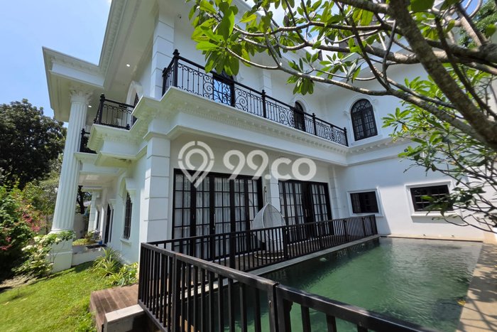 Rumah Mewah LB 600m2 Siap Pakai Desain Elegan di Sentul City, Bogor Rumah Mewah LB 600m2 Siap Pakai Desain Elegan di Sentul City, Bogor