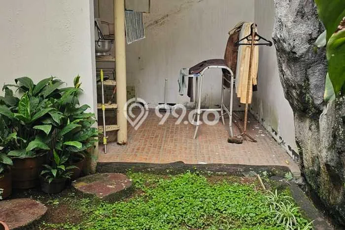 Rumah Mewah LB 200m2 Siap Pakai Desain Elegan di Tegallega, Bogor Rumah Mewah LB 200m2 Siap Pakai Desain Elegan di Tegallega, Bogor