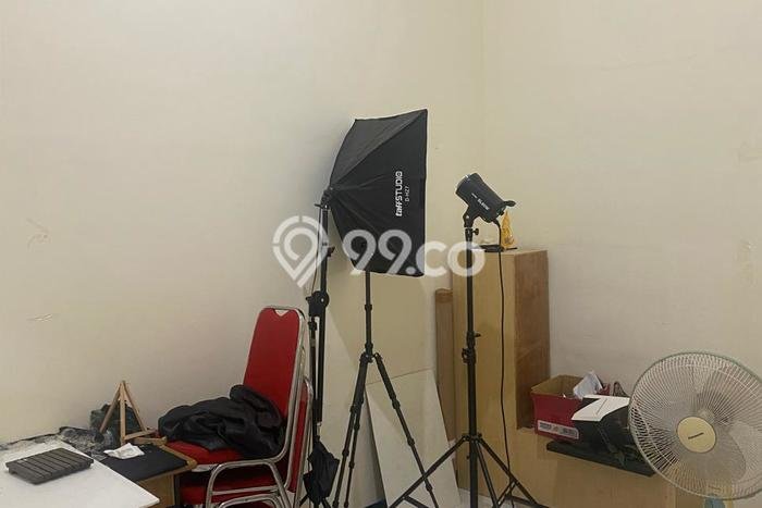 Ruko Area Premium Kawasan Raya Darmo, Luas 400m2m², Akses Strategis Ruko Area Premium Kawasan Raya Darmo, Luas 400m2m², Akses Strategis
